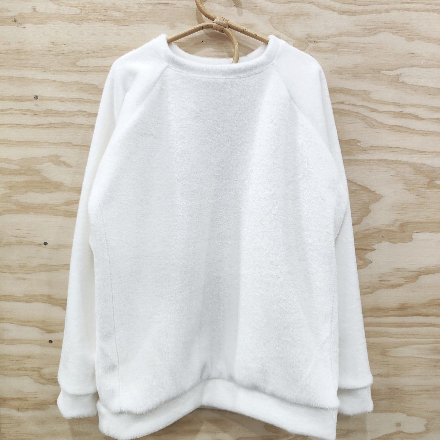 FELPA BLANCA PELITO