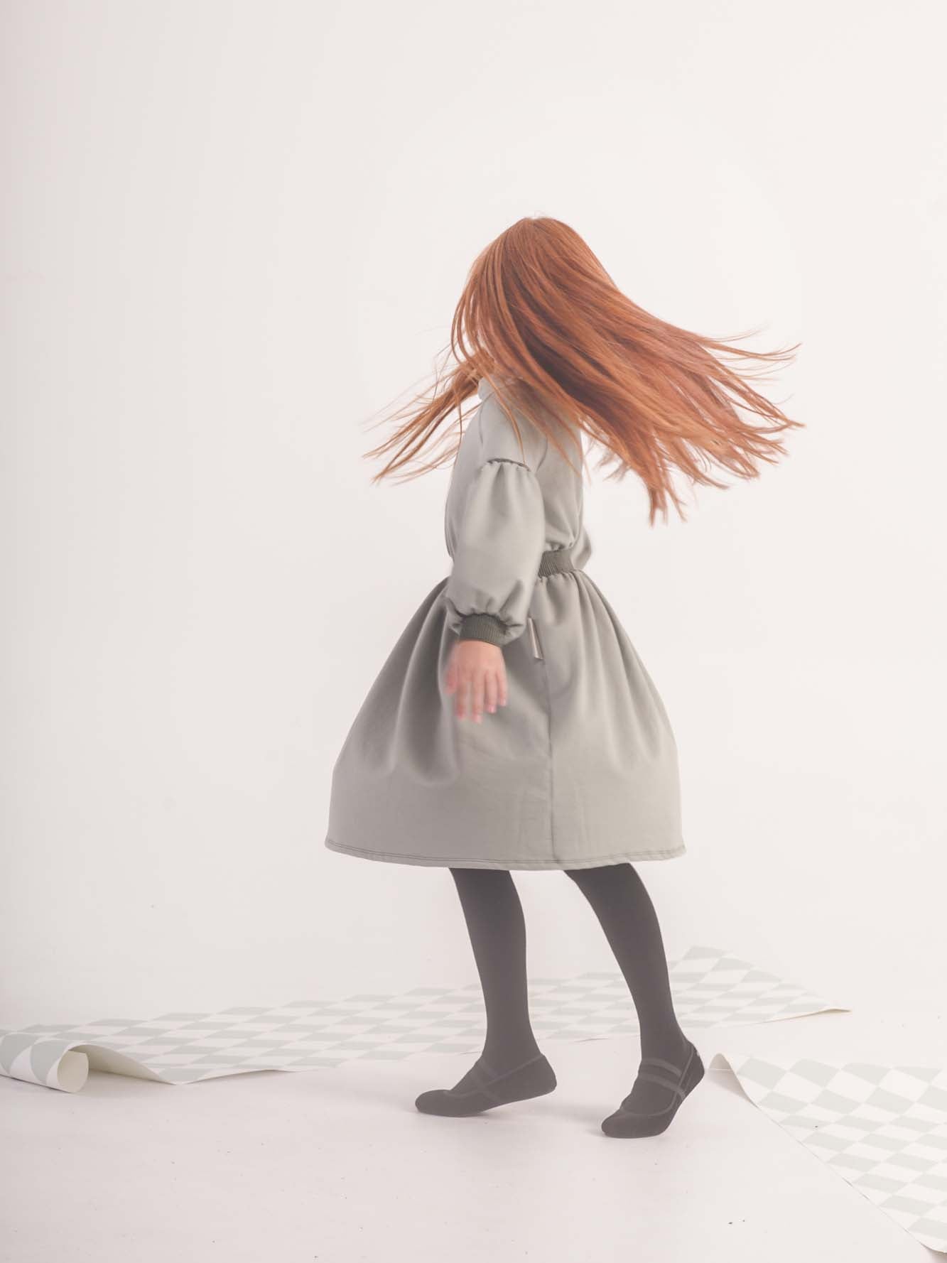 Moda sostenible- moda infantil- ropa niños y niñas- ropa bebé- primera puesta- vestido niña- chándal niño y niña- sudadera niño y niña - felpa niño y niña- moda española- moda infantil española-tiendas bonitas valencia- tienda moda infantil valencia- ropa moderna niño y niña-abrigo niño y niña- tienda ropa infantil- tienda de ropa bebé- vestido bebé-comunión- alergia niño y niña- tejido ecológico- pieles sensibles y atópicas- influencers- tendencia niños y niñas- ropa moderna- ropa con estilo