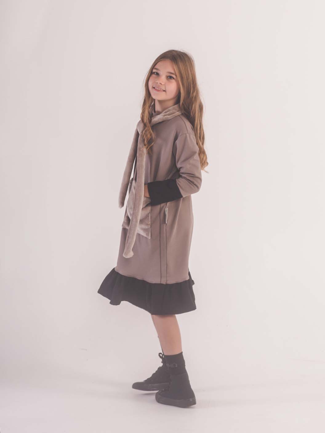 Moda sostenible- moda infantil- ropa niños y niñas- ropa bebé- primera puesta- vestido niña- chándal niño y niña- sudadera niño y niña - felpa niño y niña- moda española- moda infantil española-tiendas bonitas valencia- tienda moda infantil valencia- ropa moderna niño y niña-abrigo niño y niña- tienda ropa infantil- tienda de ropa bebé- vestido bebé-comunión- alergia niño y niña- tejido ecológico- pieles sensibles y atópicas- influencers- tendencia niños y niñas- ropa moderna- ropa con estilo