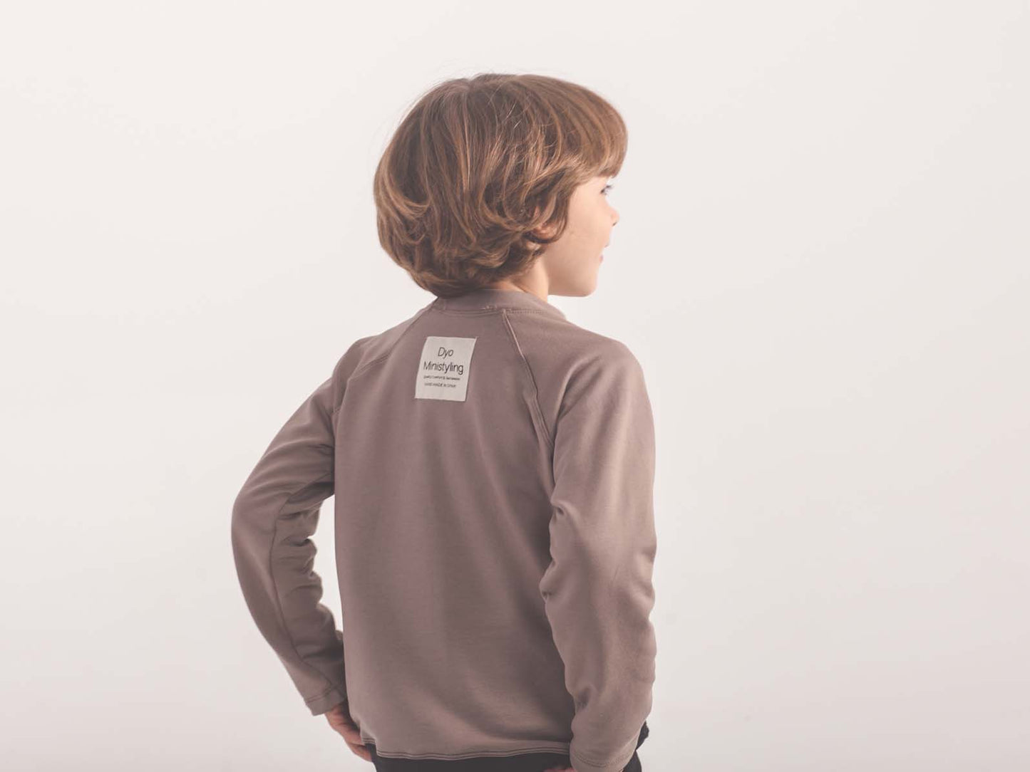 Moda sostenible- moda infantil- ropa niños y niñas- ropa bebé- primera puesta- vestido niña- chándal niño y niña- sudadera niño y niña - felpa niño y niña- moda española- moda infantil española-tiendas bonitas valencia- tienda moda infantil valencia- ropa moderna niño y niña-abrigo niño y niña- tienda ropa infantil- tienda de ropa bebé- vestido bebé-comunión- alergia niño y niña- tejido ecológico- pieles sensibles y atópicas- influencers- tendencia niños y niñas- ropa moderna- ropa con estilo-sudadera niños