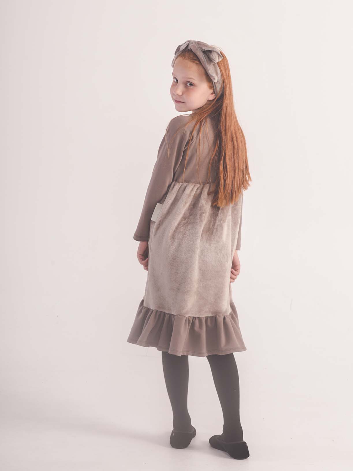 Moda sostenible- moda infantil- ropa niños y niñas- ropa bebé- primera puesta- vestido niña- chándal niño y niña- sudadera niño y niña - felpa niño y niña- moda española- moda infantil española-tiendas bonitas valencia- tienda moda infantil valencia- ropa moderna niño y niña-abrigo niño y niña- tienda ropa infantil- tienda de ropa bebé- vestido bebé-comunión- alergia niño y niña- tejido ecológico- pieles sensibles y atópicas- influencers- tendencia niños y niñas- ropa moderna- ropa con estilo