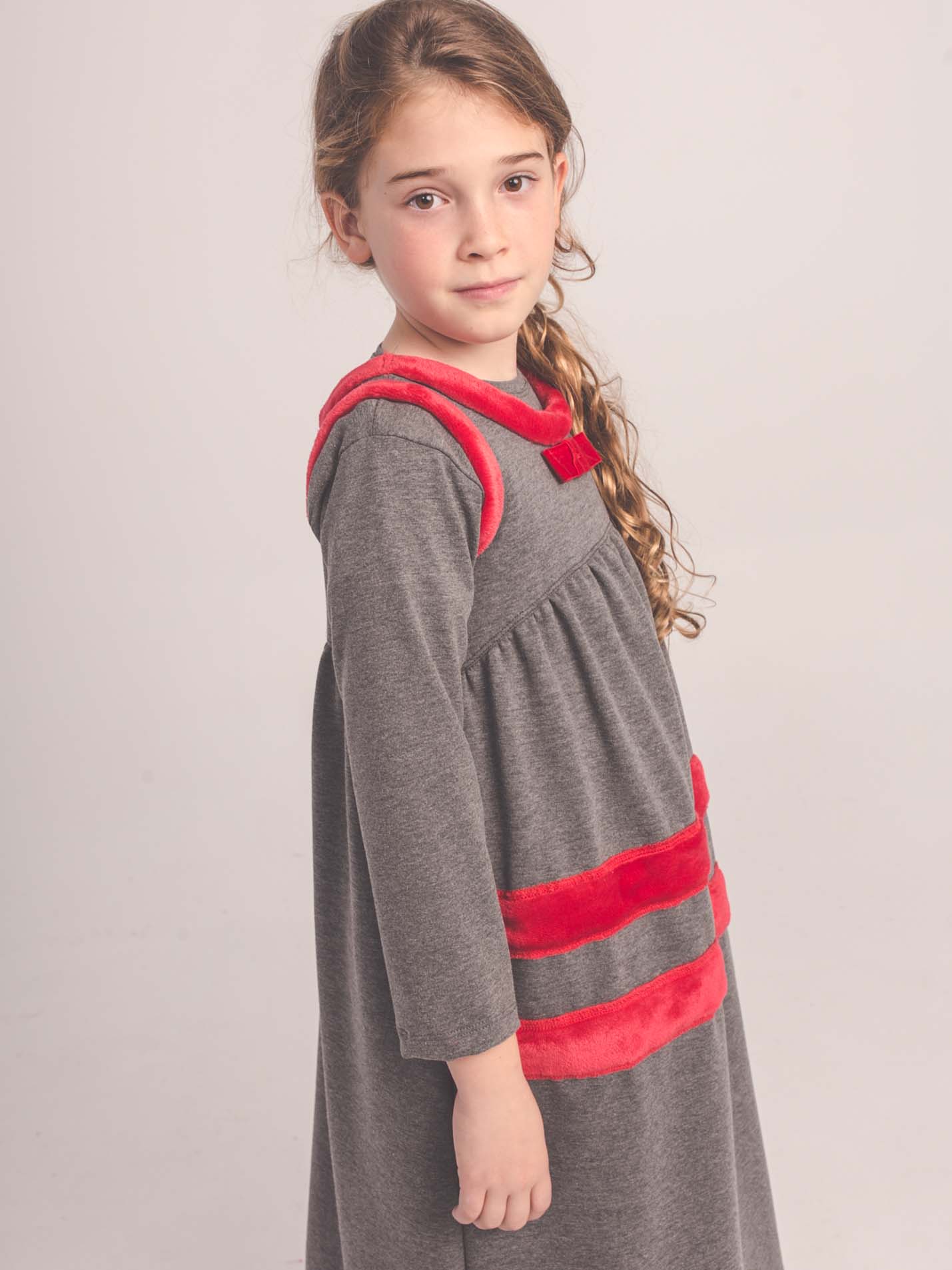 Moda sostenible- moda infantil- ropa niños y niñas- ropa bebé- primera puesta- vestido niña- chándal niño y niña- sudadera niño y niña - felpa niño y niña- moda española- moda infantil española-tiendas bonitas valencia- tienda moda infantil valencia- ropa moderna niño y niña-abrigo niño y niña- tienda ropa infantil- tienda de ropa bebé- vestido bebé-comunión- alergia niño y niña- tejido ecológico- pieles sensibles y atópicas- influencers- tendencia niños y niñas- ropa moderna- ropa con estilo