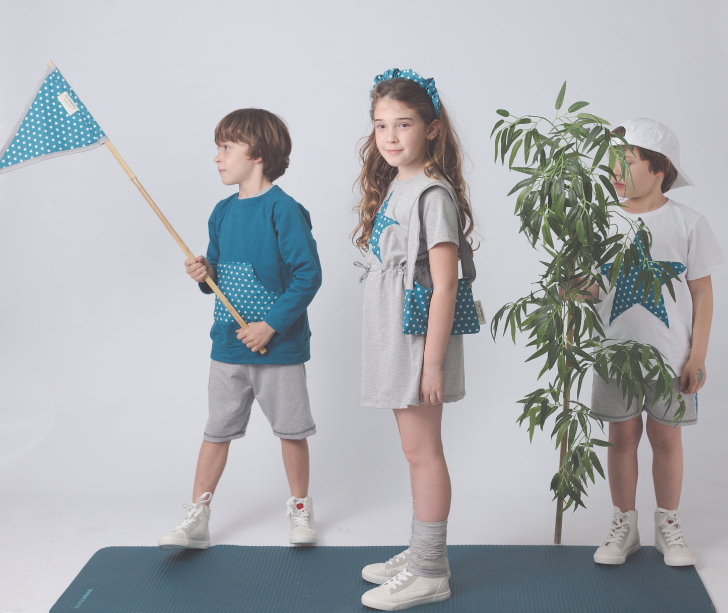 Moda sostenible- moda infantil- ropa niños y niñas- ropa bebé- primera puesta- vestido niña- chándal niño y niña- sudadera niño y niña - felpa niño y niña- moda española- moda infantil española-tiendas bonitas valencia- tienda moda infantil valencia- ropa moderna niño y niña-abrigo niño y niña- tienda ropa infantil- tienda de ropa bebé- vestido bebé-comunión- alergia niño y niña- tejido ecológico- pieles sensibles y atópicas- influencers- tendencia niños y niñas- ropa moderna- ropa con estilo-chándal bebé