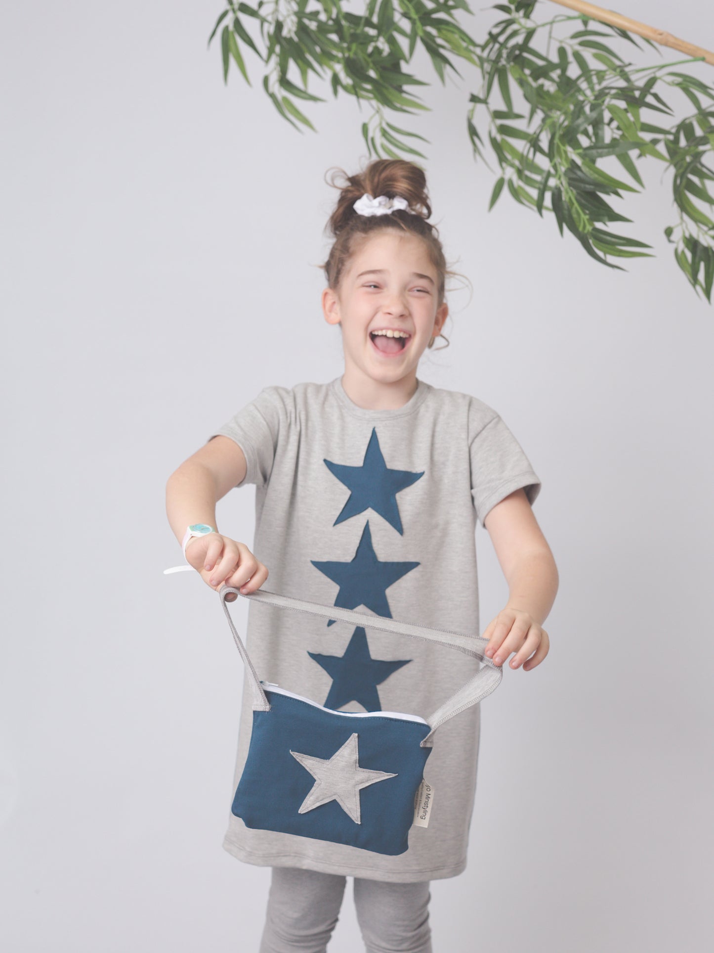 Moda sostenible- moda infantil- ropa niños y niñas- ropa bebé- primera puesta- vestido niña- chándal niño y niña- sudadera niño y niña - felpa niño y niña- moda española- moda infantil española-tiendas bonitas valencia- tienda moda infantil valencia- ropa moderna niño y niña-abrigo niño y niña- tienda ropa infantil- tienda de ropa bebé- vestido bebé-comunión- alergia niño y niña- tejido ecológico- pieles sensibles y atópicas- influencers- tendencia niños y niñas- ropa moderna- ropa con estilo-chándal bebé