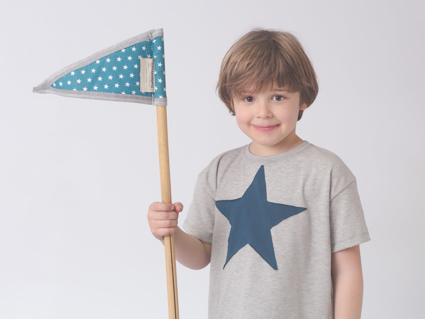 Moda sostenible- moda infantil- ropa niños y niñas- ropa bebé- primera puesta- vestido niña- chándal niño y niña- sudadera niño y niña - felpa niño y niña- moda española- moda infantil española-tiendas bonitas valencia- tienda moda infantil valencia- ropa moderna niño y niña-abrigo niño y niña- tienda ropa infantil- tienda de ropa bebé- vestido bebé-comunión- alergia niño y niña- tejido ecológico- pieles sensibles y atópicas- influencers- tendencia niños y niñas- ropa moderna- ropa con estilo-camiseta niños