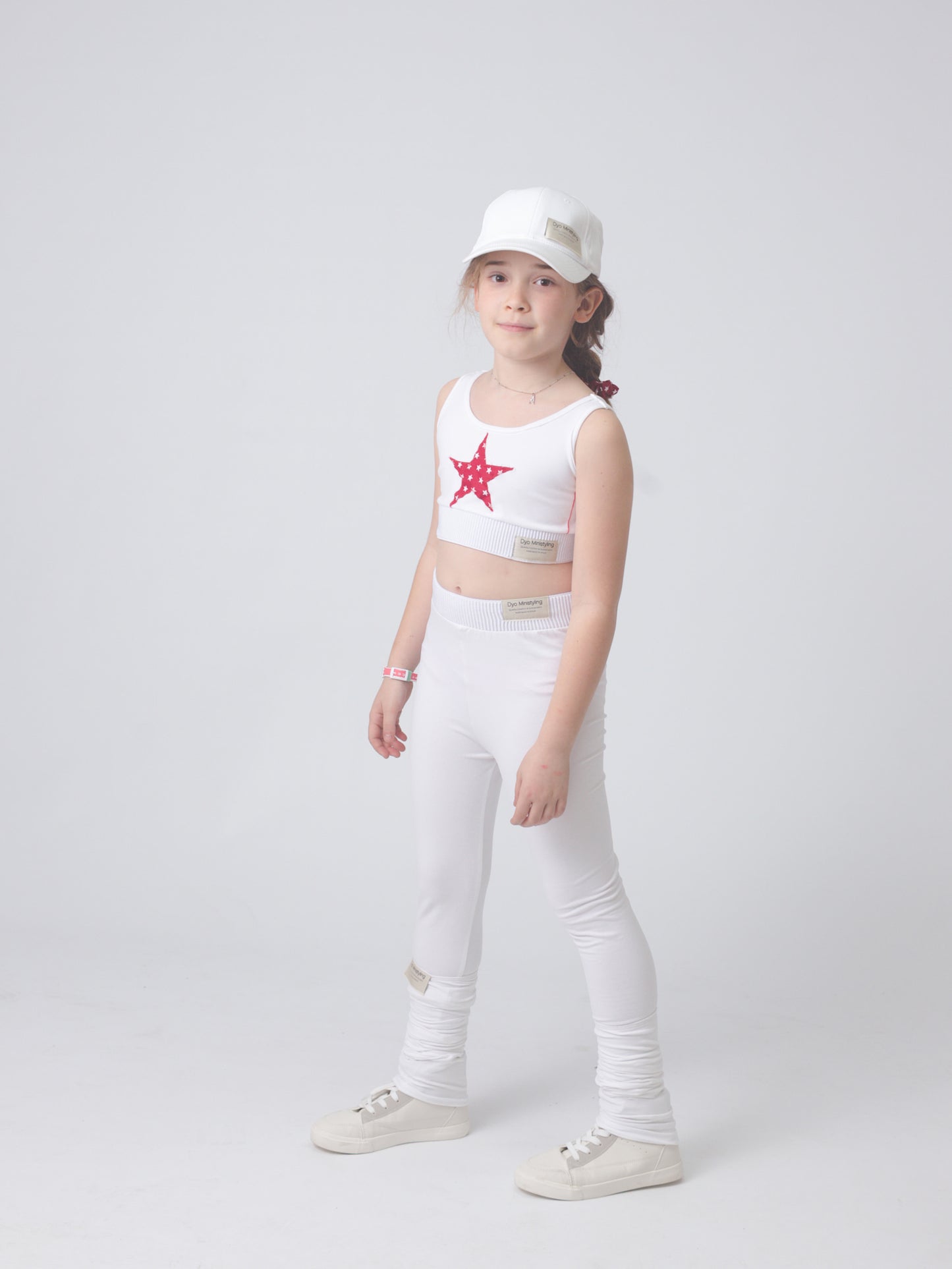 Moda sostenible- moda infantil- ropa niños y niñas- ropa bebé- primera puesta- vestido niña- chándal niño y niña- sudadera niño y niña - felpa niño y niña- moda española- moda infantil española-tiendas bonitas valencia- tienda moda infantil valencia- ropa moderna niño y niña-abrigo niño y niña- tienda ropa infantil- tienda de ropa bebé- vestido bebé-comunión- alergia niño y niña- tejido ecológico- pieles sensibles y atópicas- influencers- tendencia niños y niñas- ropa moderna- ropa con estilo-legging niña