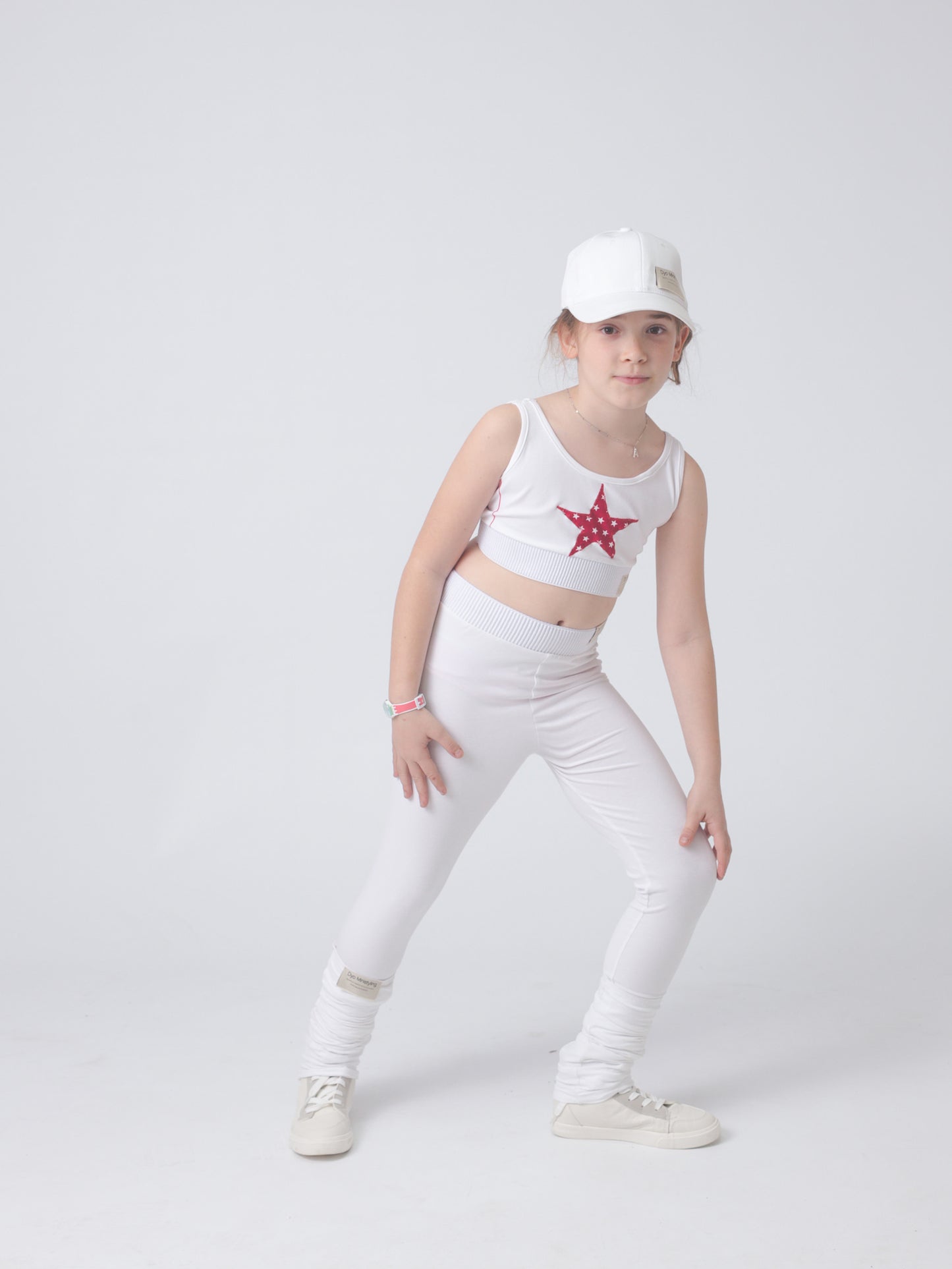 Moda sostenible- moda infantil- ropa niños y niñas- ropa bebé- primera puesta- vestido niña- chándal niño y niña- sudadera niño y niña - felpa niño y niña- moda española- moda infantil española-tiendas bonitas valencia- tienda moda infantil valencia- ropa moderna niño y niña-abrigo niño y niña- tienda ropa infantil- tienda de ropa bebé- vestido bebé-comunión- alergia niño y niña- tejido ecológico- pieles sensibles y atópicas- influencers- tendencia niños y niñas- ropa moderna- ropa con estilo-legging niña