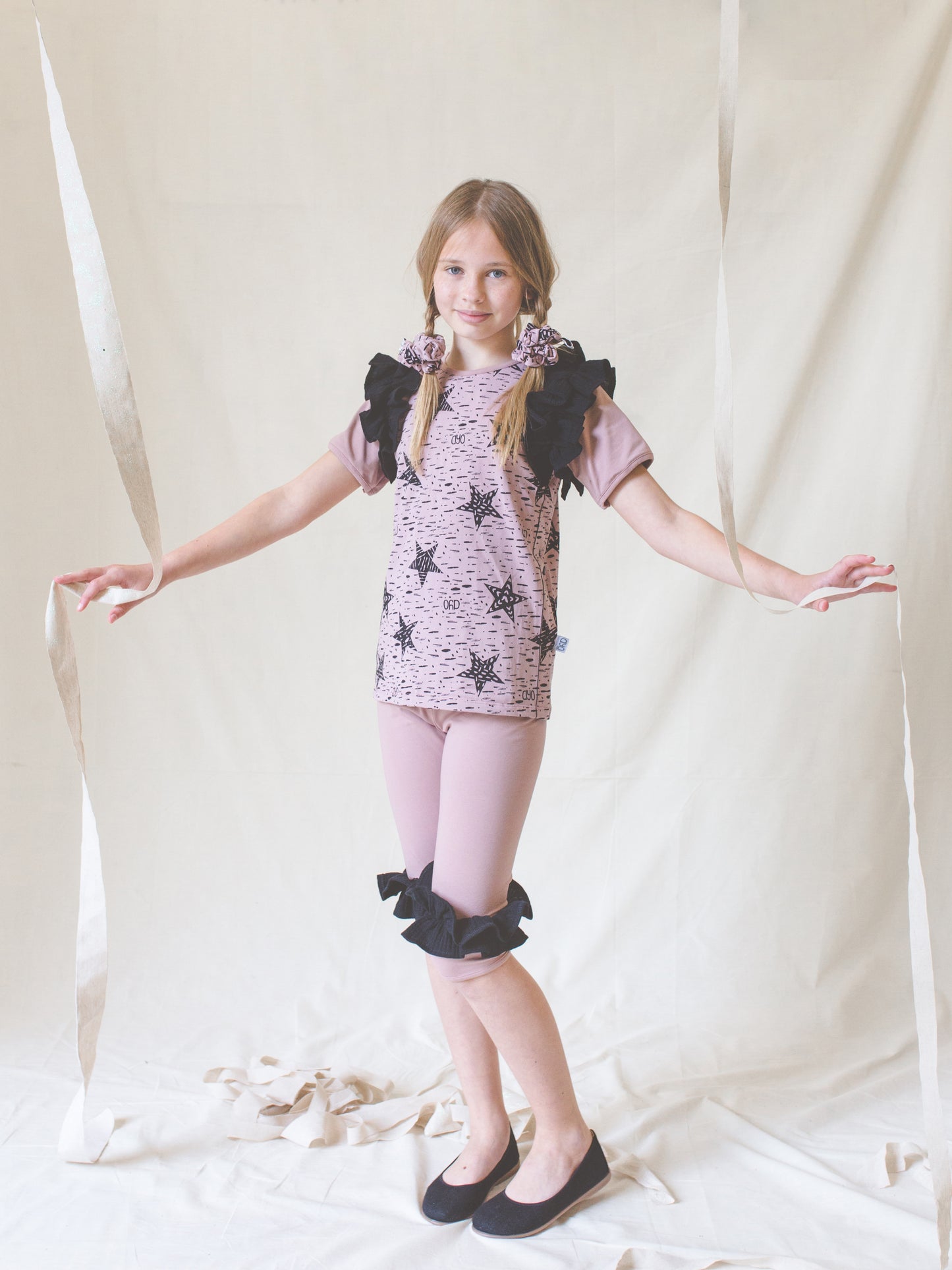 Pantalón infantil rosa/ Diseño sostenible y ecológico/ Moda infantil