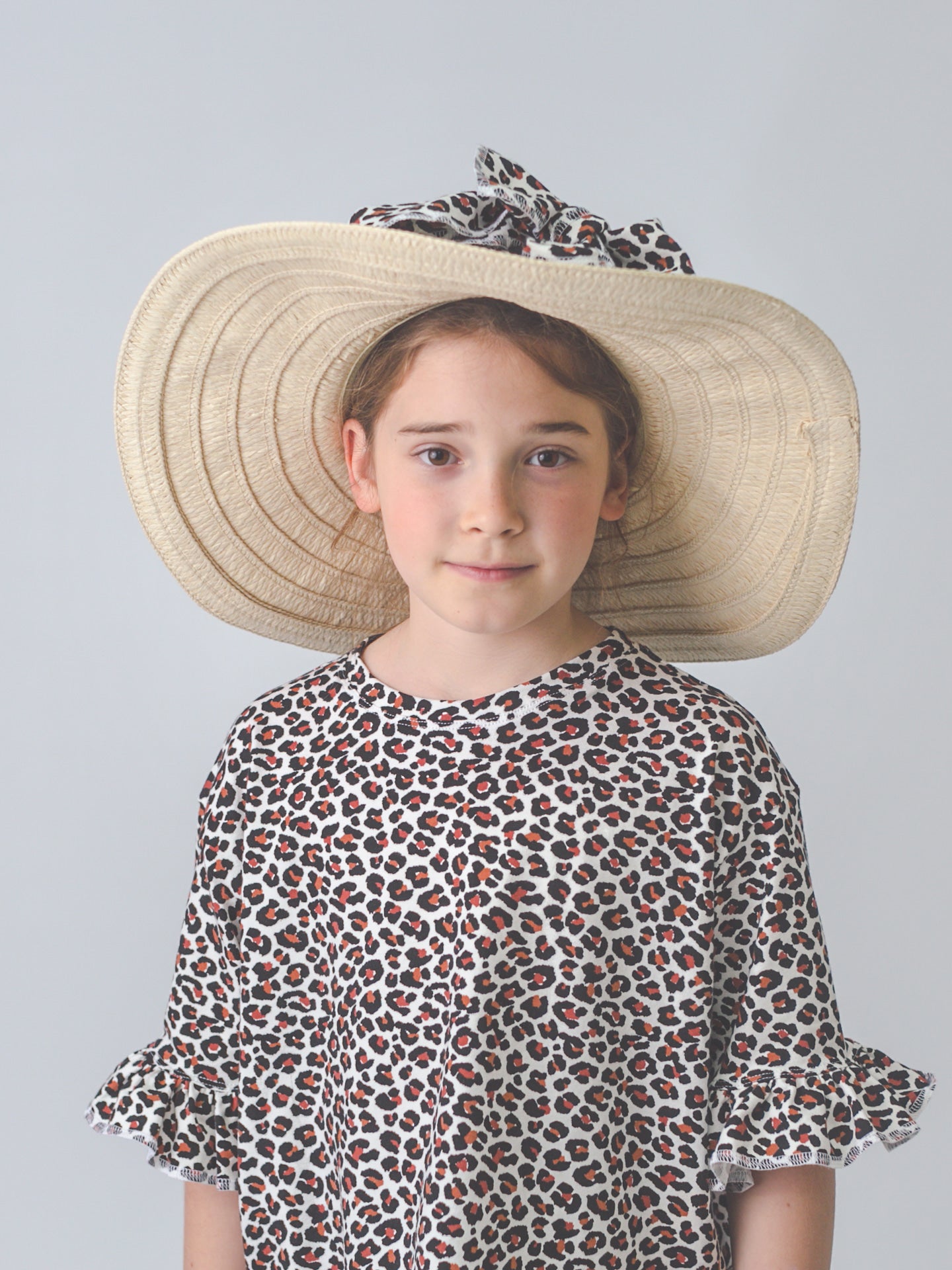 Moda sostenible- moda infantil- ropa niños y niñas- ropa bebé- primera puesta- vestido niña- chándal niño y niña- sudadera niño y niña - felpa niño y niña- moda española- moda infantil española-tiendas bonitas valencia- tienda moda infantil valencia- ropa moderna niño y niña-abrigo niño y niña- tienda ropa infantil- tienda de ropa bebé- vestido bebé-comunión- alergia niño y niña- tejido ecológico- pieles sensibles y atópicas- influencers- tendencia niños y niñas- ropa moderna- ropa con estilo-camiseta niña