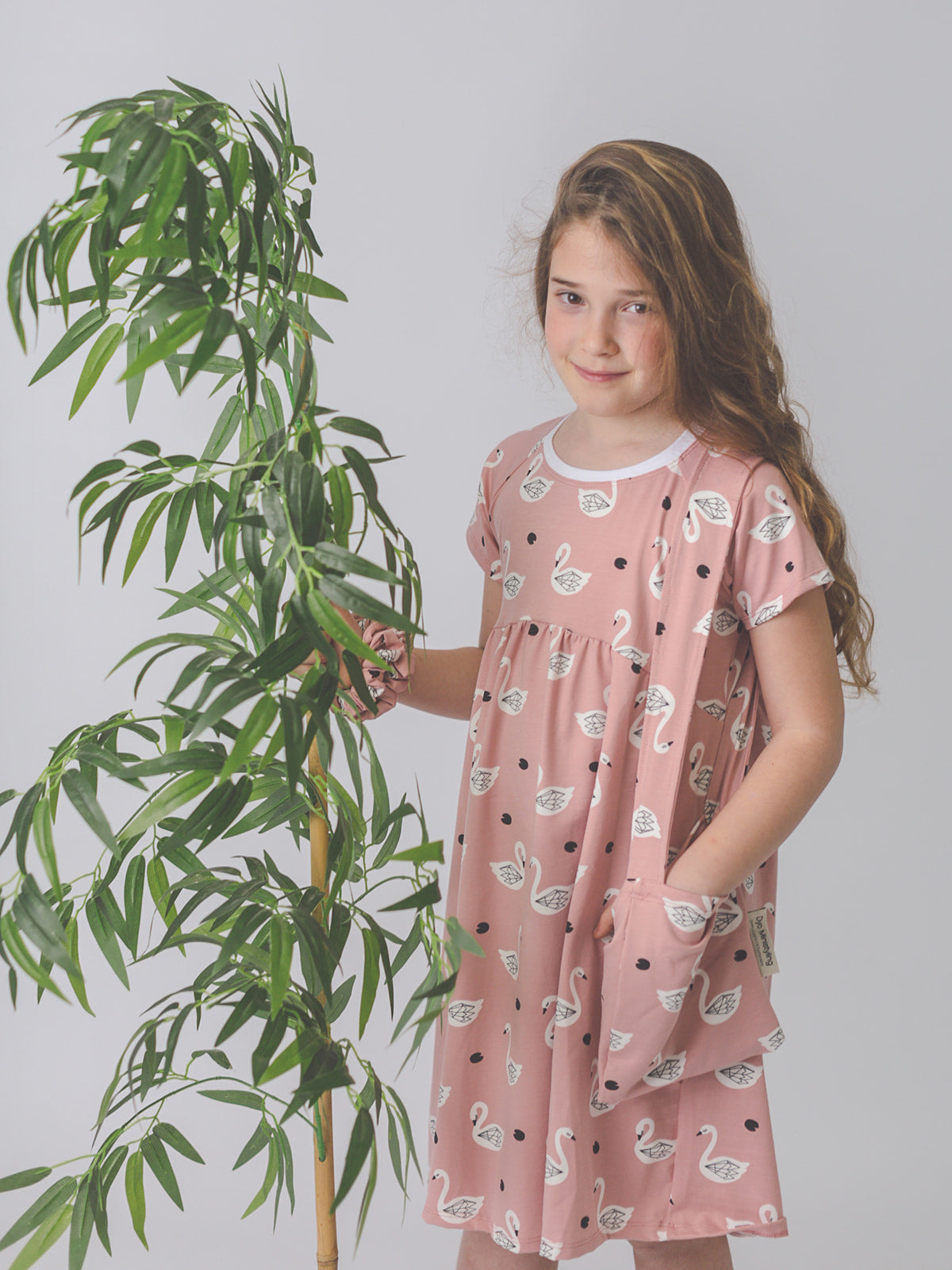 Moda sostenible- moda infantil- ropa niños y niñas- ropa bebé- primera puesta- vestido niña- chándal niño y niña- sudadera niño y niña - felpa niño y niña- moda española- moda infantil española-tiendas bonitas valencia- tienda moda infantil valencia- ropa moderna niño y niña-abrigo niño y niña- tienda ropa infantil- tienda de ropa bebé- vestido bebé-comunión- alergia niño y niña- tejido ecológico- pieles sensibles y atópicas- influencers- tendencia niños y niñas- ropa moderna- ropa con estilo-culetin bebé