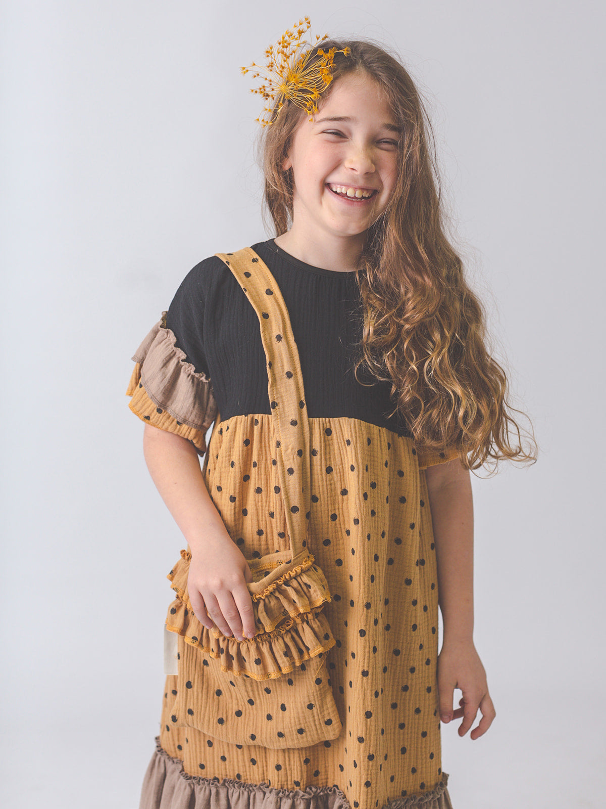 Moda sostenible- moda infantil- ropa niños y niñas- ropa bebé- primera puesta- vestido niña- chándal niño y niña- sudadera niño y niña - felpa niño y niña- moda española- moda infantil española-tiendas bonitas valencia- tienda moda infantil valencia- ropa moderna niño y niña-abrigo niño y niña- tienda ropa infantil- tienda de ropa bebé- vestido bebé-comunión- alergia niño y niña- tejido ecológico- pieles sensibles y atópicas- influencers- tendencia niños y niñas- ropa moderna- ropa con estilo