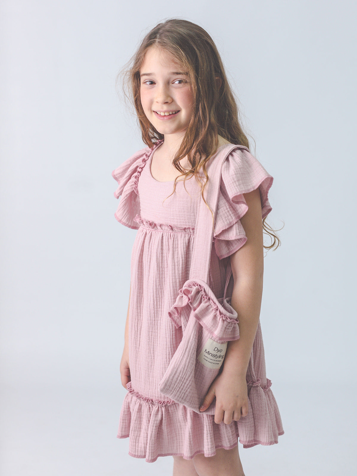 Moda sostenible- moda infantil- ropa niños y niñas- ropa bebé- primera puesta- vestido niña- chándal niño y niña- sudadera niño y niña - felpa niño y niña- moda española- moda infantil española-tiendas bonitas valencia- tienda moda infantil valencia- ropa moderna niño y niña-abrigo niño y niña- tienda ropa infantil- tienda de ropa bebé- vestido bebé-comunión- alergia niño y niña- tejido ecológico- pieles sensibles y atópicas- influencers- tendencia niños y niñas- ropa moderna- ropa con estilo