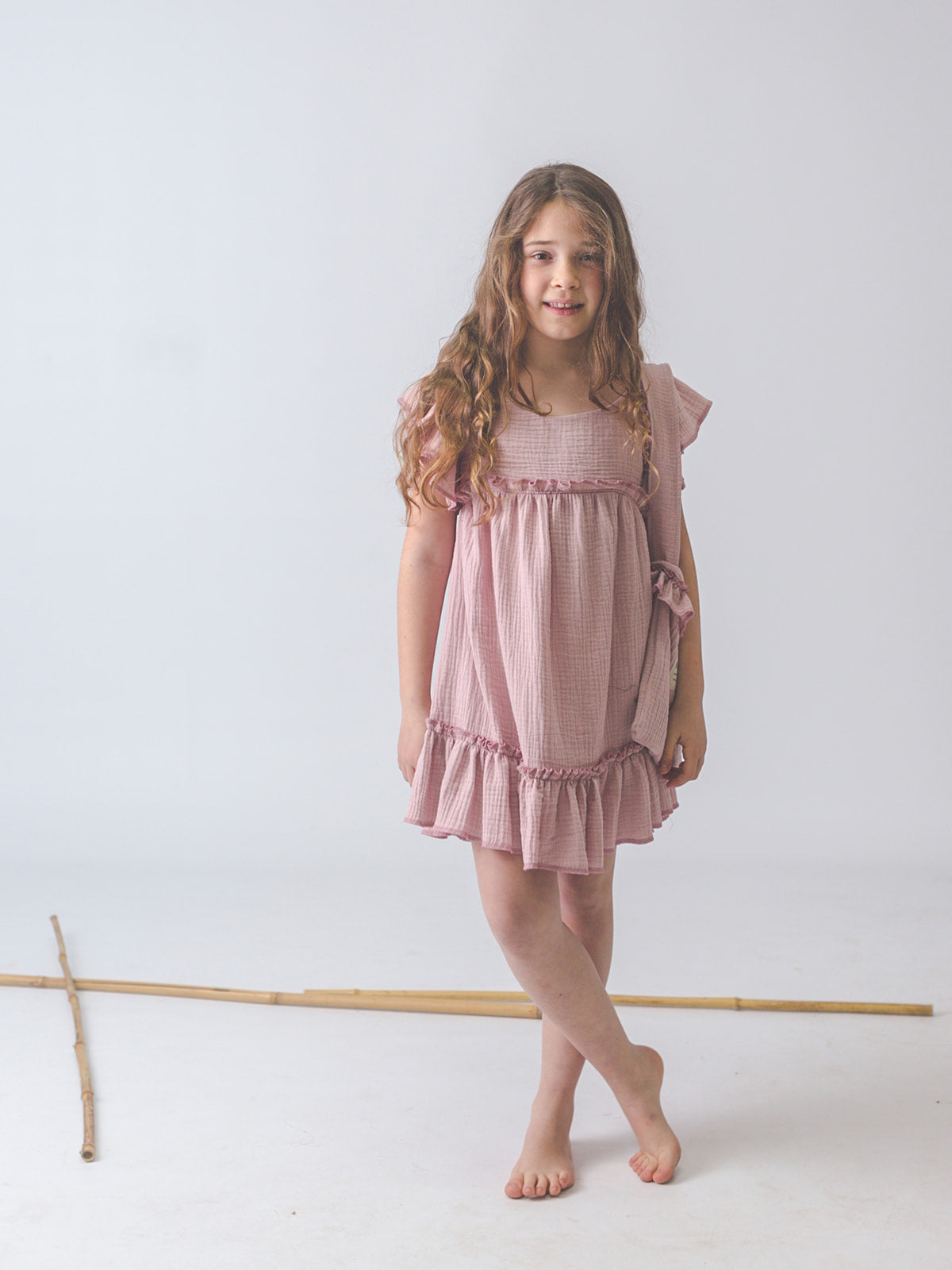 Moda sostenible- moda infantil- ropa niños y niñas- ropa bebé- primera puesta- vestido niña- chándal niño y niña- sudadera niño y niña - felpa niño y niña- moda española- moda infantil española-tiendas bonitas valencia- tienda moda infantil valencia- ropa moderna niño y niña-abrigo niño y niña- tienda ropa infantil- tienda de ropa bebé- vestido bebé-comunión- alergia niño y niña- tejido ecológico- pieles sensibles y atópicas- influencers- tendencia niños y niñas- ropa moderna- ropa con estilo