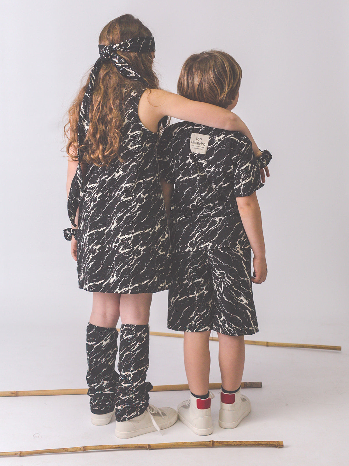 Moda sostenible- moda infantil- ropa niños y niñas- ropa bebé- primera puesta- vestido niña- chándal niño y niña- sudadera niño y niña - felpa niño y niña- moda española- moda infantil española-tiendas bonitas valencia- tienda moda infantil valencia- ropa moderna niño y niña-abrigo niño y niña- tienda ropa infantil- tienda de ropa bebé- vestido bebé-comunión- alergia niño y niña- tejido ecológico- pieles sensibles y atópicas- influencers- tendencia niños y niñas- ropa moderna- ropa con estilo-camiseta niños