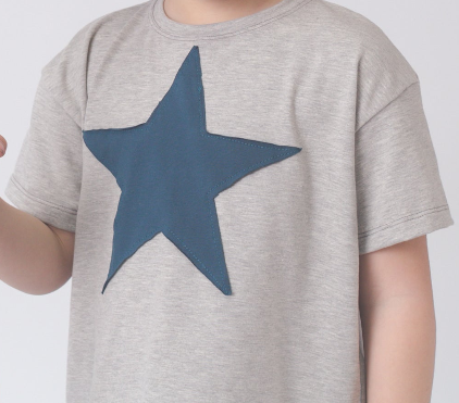 CAMISETA MANGA CORTA GRIS ESTRELLA