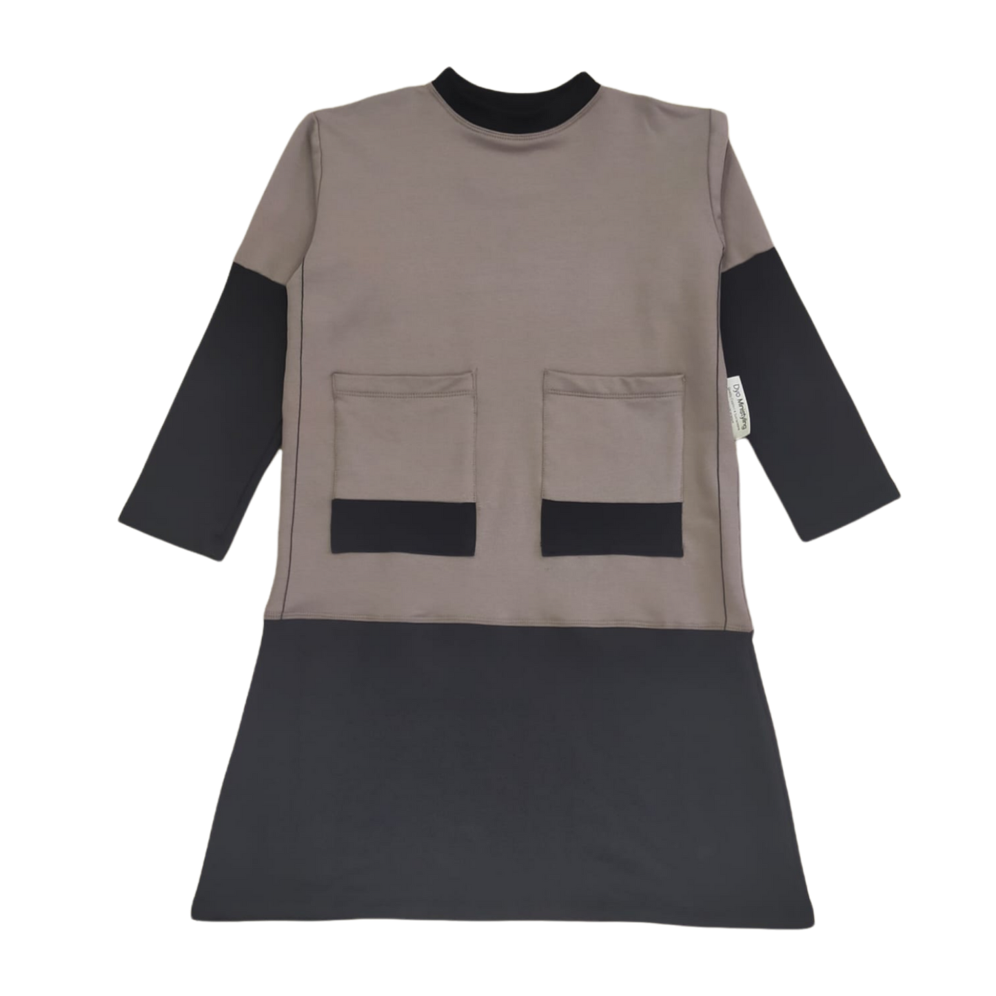 Moda sostenible- moda infantil- ropa niños y niñas- ropa bebé- primera puesta- vestido niña- chándal niño y niña- sudadera niño y niña - felpa niño y niña- moda española- moda infantil española-tiendas bonitas valencia- tienda moda infantil valencia- ropa moderna niño y niña-abrigo niño y niña- tienda ropa infantil- tienda de ropa bebé- vestido bebé-comunión- alergia niño y niña- tejido ecológico- pieles sensibles y atópicas- influencers- tendencia niños y niñas- ropa moderna- ropa con estilo