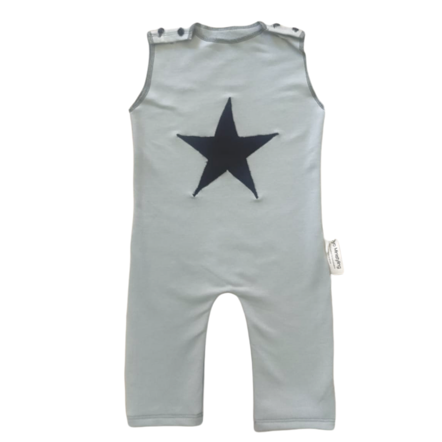 Moda sostenible- moda infantil- ropa niños y niñas- ropa bebé- primera puesta- vestido niña- chándal niño y niña- sudadera niño y niña - felpa niño y niña- moda española- moda infantil española-tiendas bonitas valencia- tienda moda infantil valencia- ropa moderna niño y niña-abrigo niño y niña- tienda ropa infantil- tienda de ropa bebé- vestido bebé-comunión- alergia niño y niña- tejido ecológico- pieles sensibles y atópicas- influencers- tendencia niños y niñas- ropa moderna- ropa con estilo