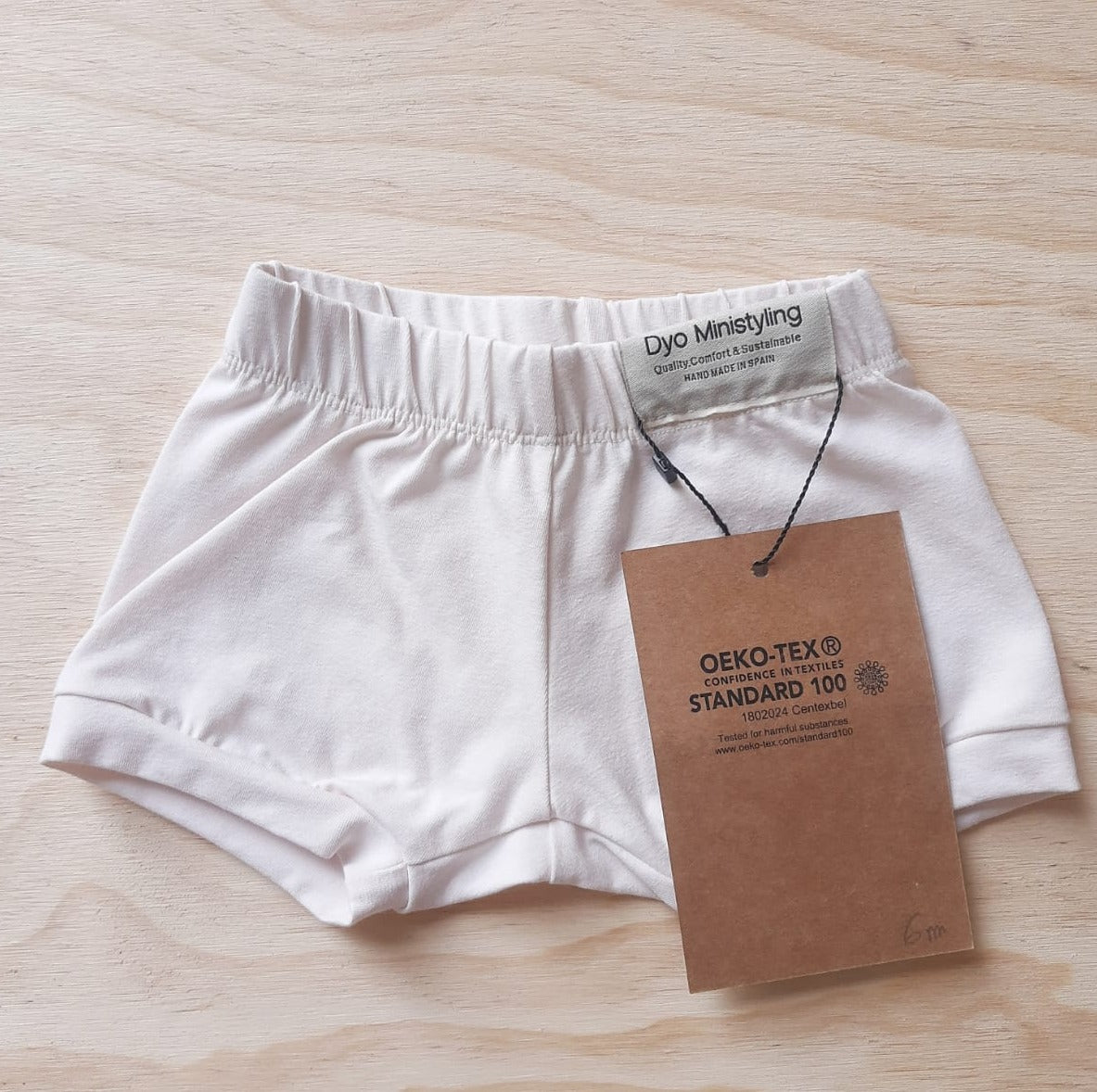 Moda sostenible- moda infantil- ropa niños y niñas- ropa bebé- primera puesta- vestido niña- chándal niño y niña- sudadera niño y niña - felpa niño y niña- moda española- moda infantil española-tiendas bonitas valencia- tienda moda infantil valencia- ropa moderna niño y niña-abrigo niño y niña- tienda ropa infantil- tienda de ropa bebé- vestido bebé-comunión- alergia niño y niña- tejido ecológico- pieles sensibles y atópicas- influencers- tendencia niños y niñas- ropa moderna- ropa con estilo- culetin bebé