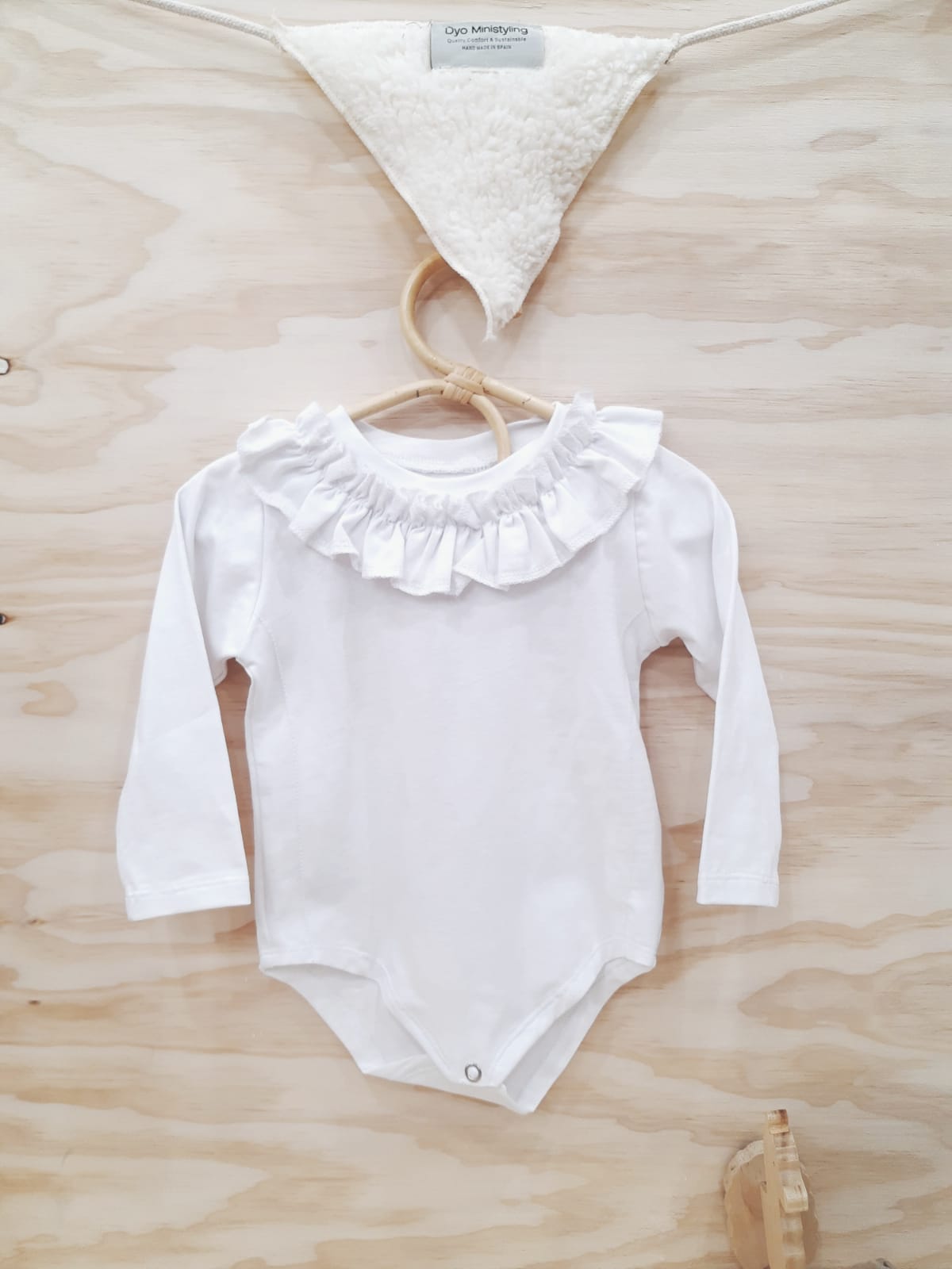 Moda sostenible- moda infantil- ropa niños y niñas- ropa bebé- primera puesta- vestido niña- chándal niño y niña- sudadera niño y niña - felpa niño y niña- moda española- moda infantil española-tiendas bonitas valencia- tienda moda infantil valencia- ropa moderna niño y niña-abrigo niño y niña- tienda ropa infantil- tienda de ropa bebé- vestido bebé-comunión- alergia niño y niña- tejido ecológico- pieles sensibles y atópicas- influencers- tendencia niños y niñas- ropa moderna- ropa con estilo-chándal bebé