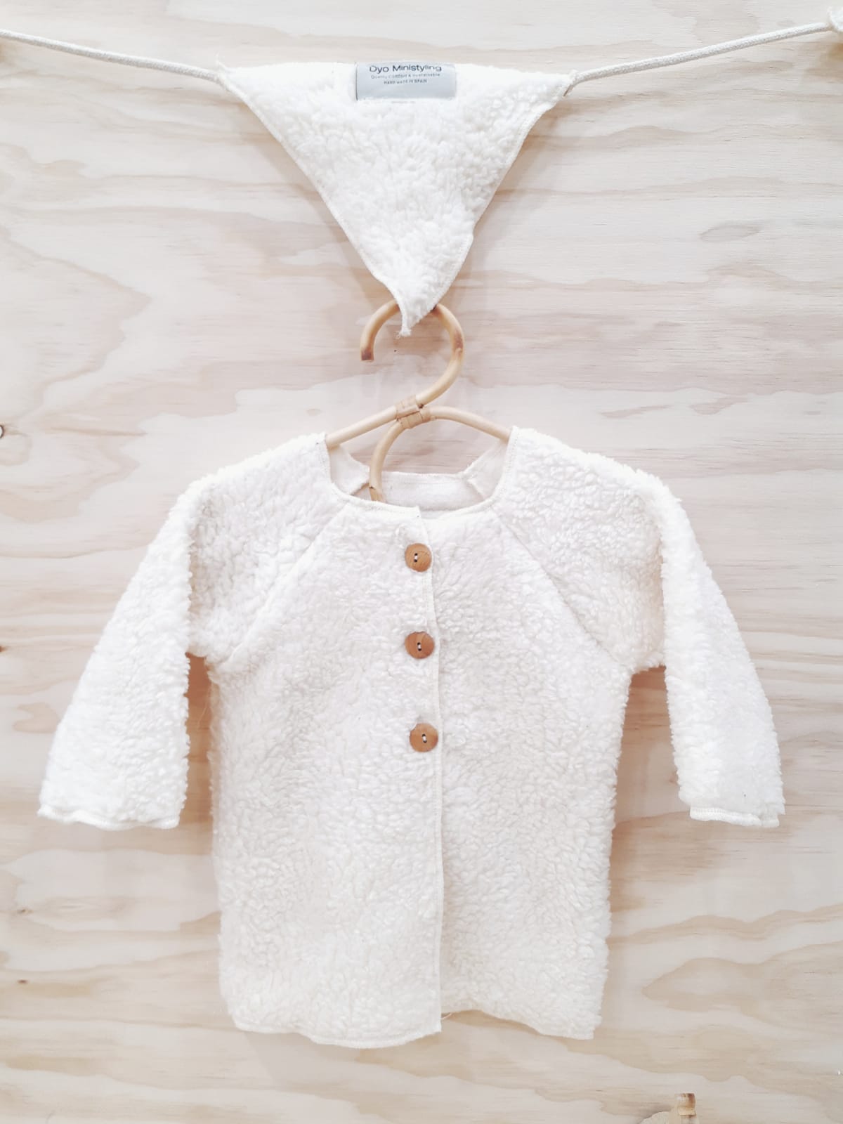 Moda sostenible- moda infantil- ropa niños y niñas- ropa bebé- primera puesta- vestido niña- chándal niño y niña- sudadera niño y niña - felpa niño y niña- moda española- moda infantil española-tiendas bonitas valencia- tienda moda infantil valencia- ropa moderna niño y niña-abrigo niño y niña- tienda ropa infantil- tienda de ropa bebé- vestido bebé-comunión- alergia niño y niña- tejido ecológico- pieles sensibles y atópicas- influencers- tendencia niños y niñas- ropa moderna- ropa con estilo-chándal bebé