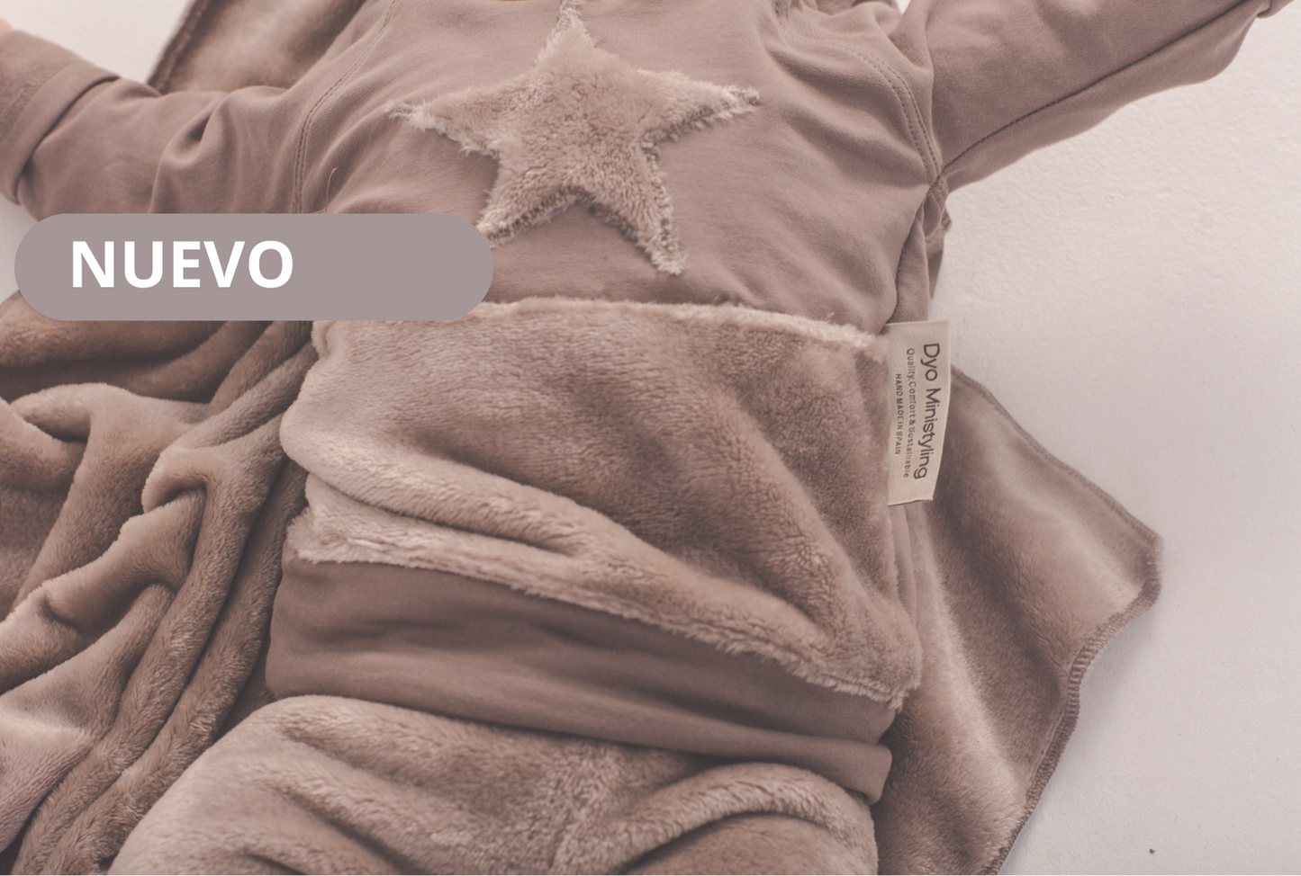 Moda sostenible- moda infantil- ropa niños y niñas- ropa bebé- primera puesta- vestido niña- chándal niño y niña- sudadera niño y niña - felpa niño y niña- moda española- moda infantil española-tiendas bonitas valencia- tienda moda infantil valencia- ropa moderna niño y niña-abrigo niño y niña- tienda ropa infantil- tienda de ropa bebé- vestido bebé-comunión- alergia niño y niña- tejido ecológico- pieles sensibles y atópicas- influencers- tendencia niños y niñas- ropa moderna- ropa con estilo-sudadera bebé
