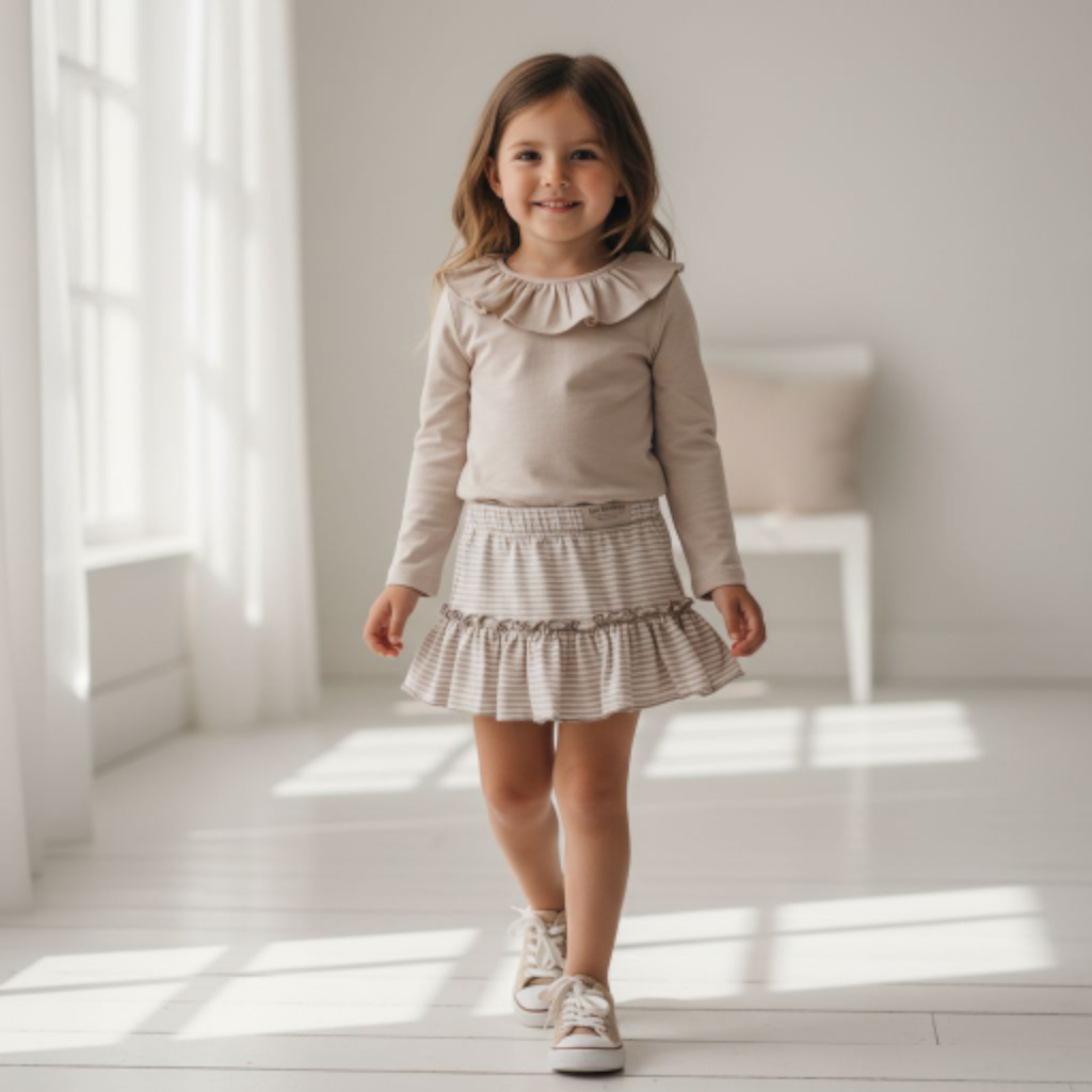 CAMISETA BEIGE MANGA LARGA VOLANTE