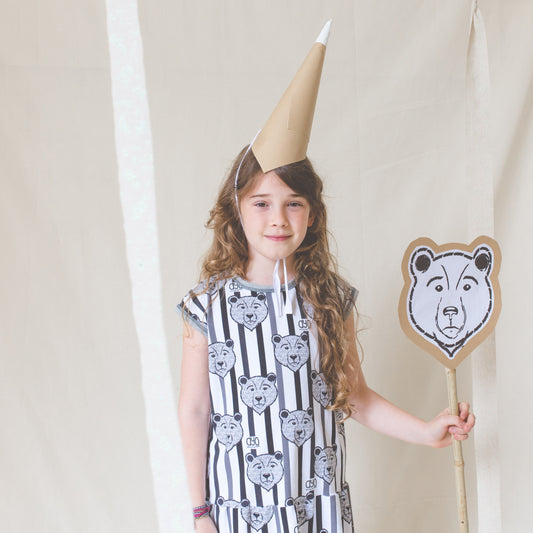 Moda sostenible- moda infantil- ropa niños y niñas- ropa bebé- primera puesta- vestido niña- chándal niño y niña- sudadera niño y niña - felpa niño y niña- moda española- moda infantil española-tiendas bonitas valencia- tienda moda infantil valencia- ropa moderna niño y niña-abrigo niño y niña- tienda ropa infantil- tienda de ropa bebé- vestido bebé-comunión- alergia niño y niña- tejido ecológico- pieles sensibles y atópicas- influencers- tendencia niños y niñas- ropa moderna- ropa con estilo