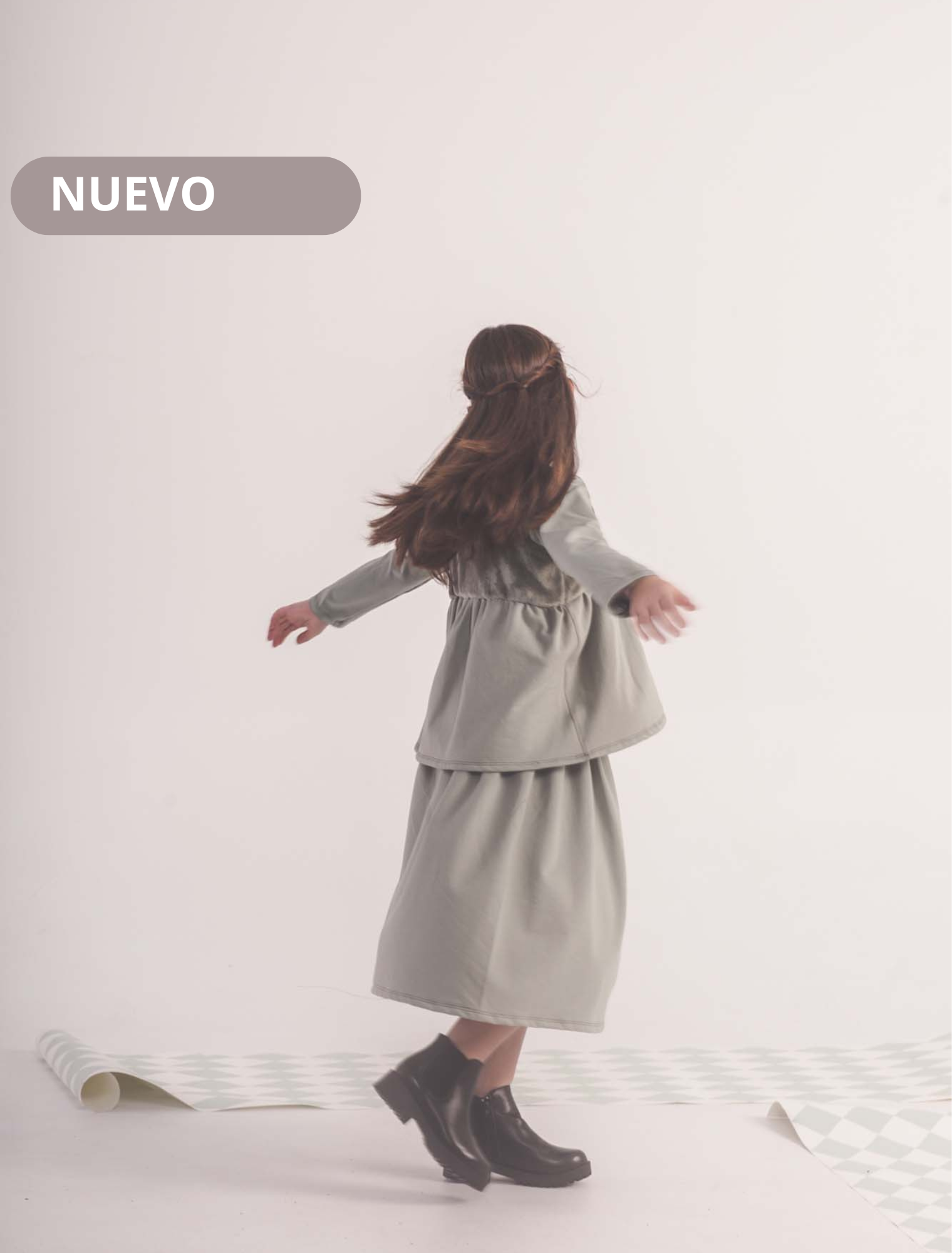 Moda sostenible- moda infantil- ropa niños y niñas- ropa bebé- primera puesta- vestido niña- chándal niño y niña- sudadera niño y niña - felpa niño y niña- moda española- moda infantil española-tiendas bonitas valencia- tienda moda infantil valencia- ropa moderna niño y niña-abrigo niño y niña- tienda ropa infantil- tienda de ropa bebé- vestido bebé-comunión- alergia niño y niña- tejido ecológico- pieles sensibles y atópicas- influencers- tendencia niños y niñas- ropa moderna- ropa con estilo