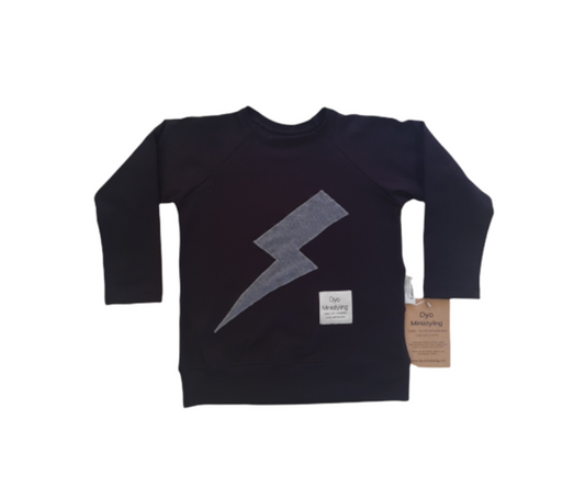Felpa infantil negra/ Diseño ecológico y sostenible/ Moda infantil